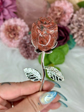 Load image into Gallery viewer, Crystal Roses with Metal Stems🌹
