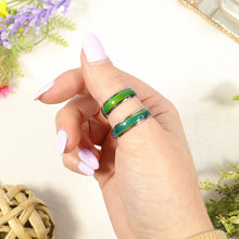 Load image into Gallery viewer, Mood Rings - Color Changing according to Mood

