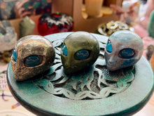 Load image into Gallery viewer, Crystal Alien Heads Skull Carvings w/ Catseye
