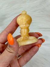Load image into Gallery viewer, Tweety Bird Calcite Carving
