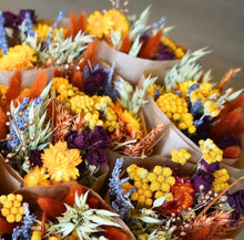 Load image into Gallery viewer, Dried Flower Bouquet
