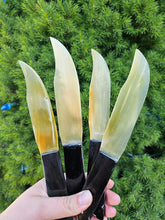 Load image into Gallery viewer, Natural Horn Athame
