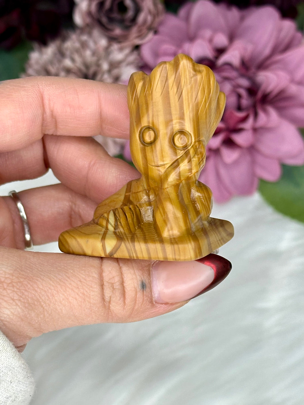 Groot Picture Jasper Carving