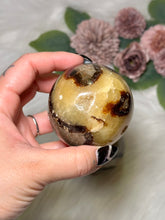 Load image into Gallery viewer, Septarian Spheres
