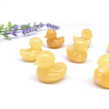 Load image into Gallery viewer, Duck Crystal Carvings
