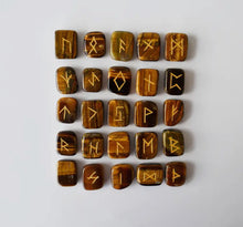 Load image into Gallery viewer, Elder Futhrak Crystal Rune Set
