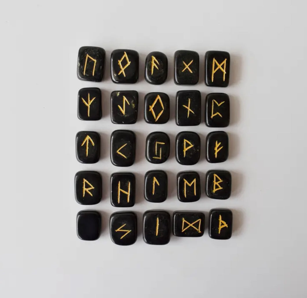 Elder Futhrak Crystal Rune Set