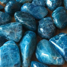 Load image into Gallery viewer, Blue Apatite - Tumbles
