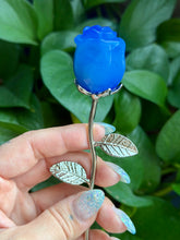 Load image into Gallery viewer, Crystal Roses with Metal Stems🌹
