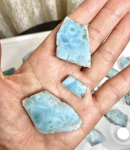 Load image into Gallery viewer, Natural Larimar Small Slabs Crystal
