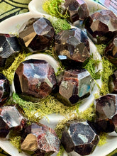 Load image into Gallery viewer, HQ CHONK Faceted Garnets
