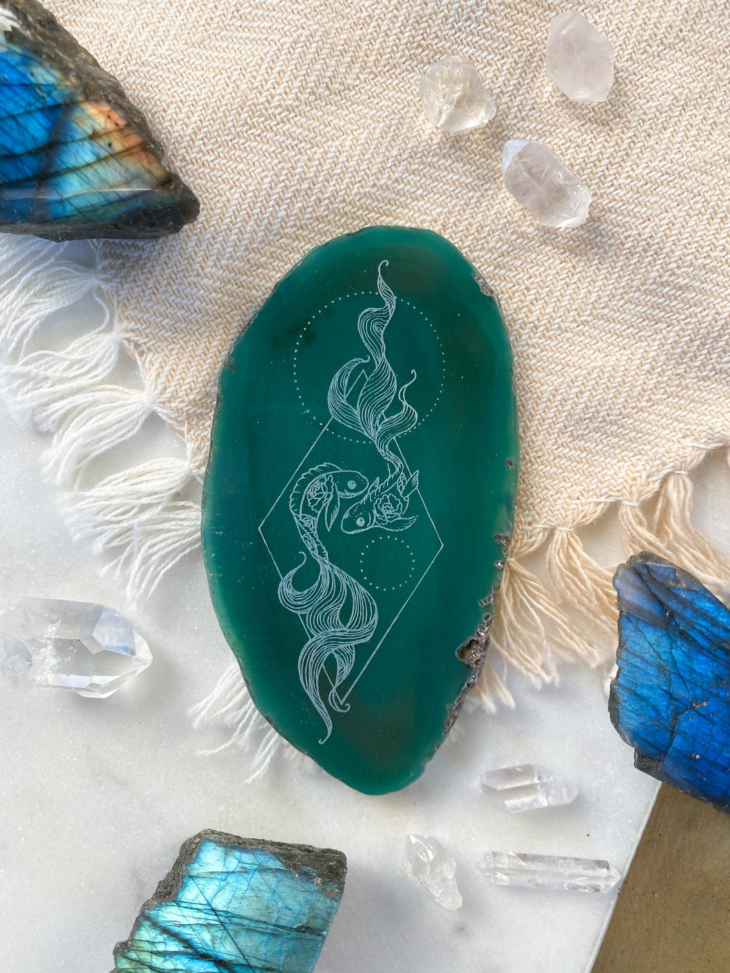 Pisces Zodiac Symbol Agate Slices Astrology