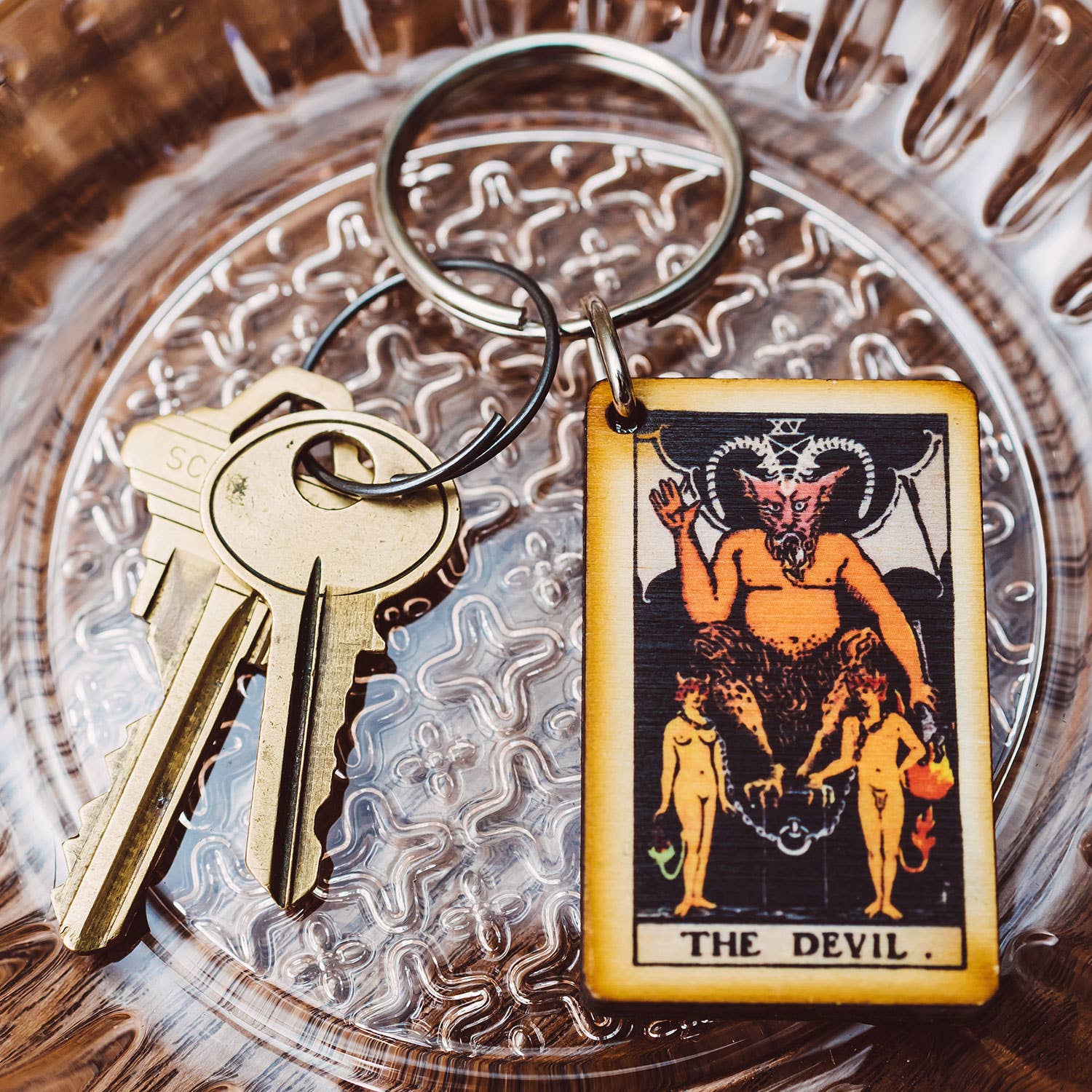 Tarot - 15 - The Devil Full Color Wooden Keychain – The Cosmic Exchange
