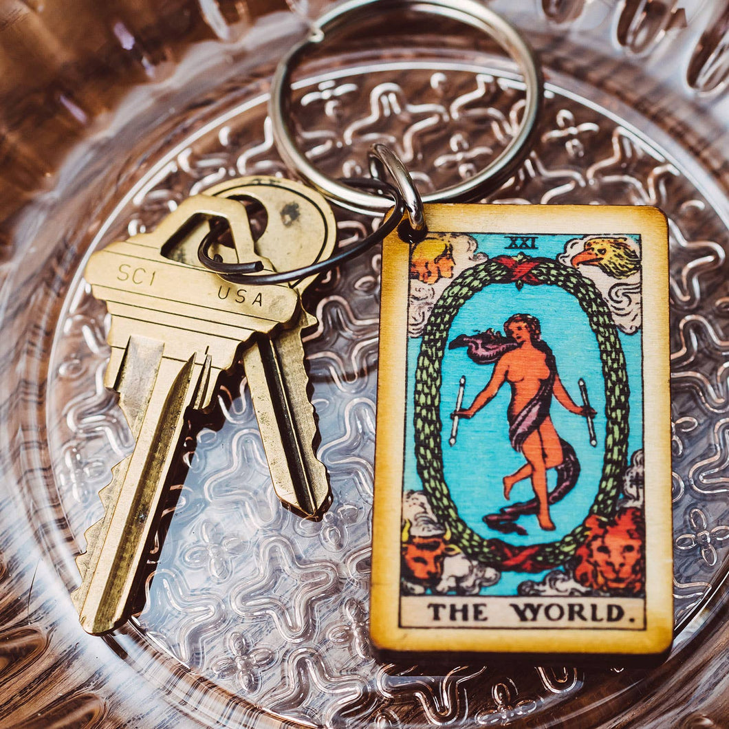 Tarot - 21 - The World Full Color Wooden Keychain