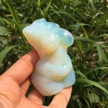 Load image into Gallery viewer, Crystal Carved Curvy Goddess - Large
