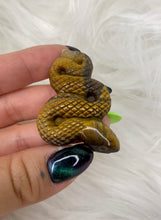 Load image into Gallery viewer, Crystal Carved Snakes - Small
